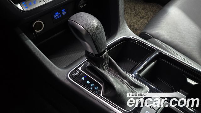 Hyundai Sonata 2019 — photo 12