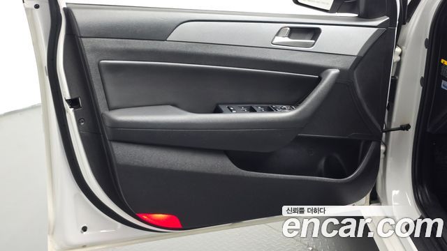 Hyundai Sonata 2019 — photo 14