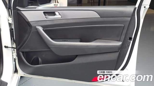 Hyundai Sonata 2019 — photo 15