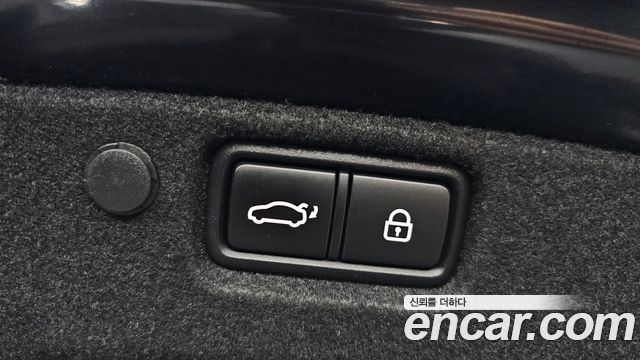 Kia K7 2020 — photo 26