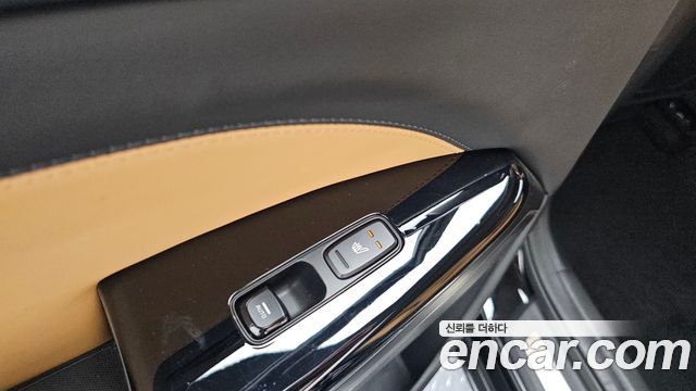 Kia K7 2020 — photo 29