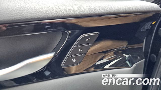 Kia K7 2020 — photo 35