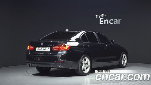 BMW 3-Series 2012 — photo 2