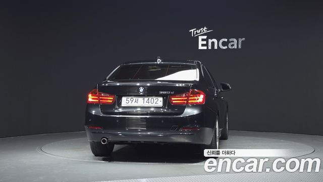 BMW 3-Series 2012 — photo 4