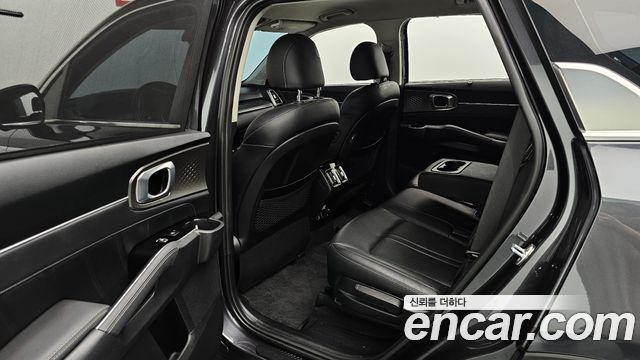 Kia Sorento 2021 — photo 16