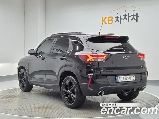 Chevrolet Korea Trailblazer 2023 — photo 2
