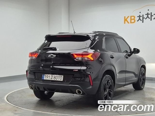 Chevrolet Korea Trailblazer 2023 — photo 3