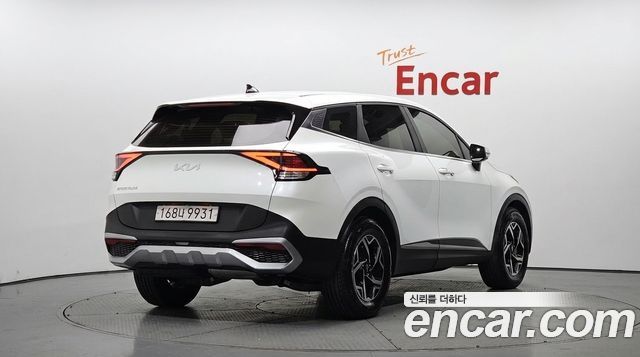 Kia Sportage 2022 — photo 2