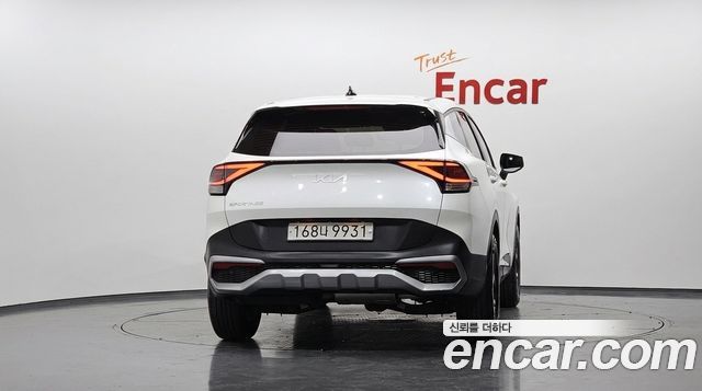 Kia Sportage 2022 — photo 4