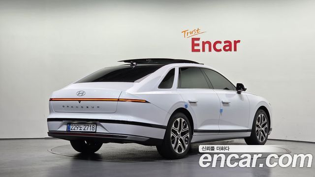 Hyundai Grandeur 2025 — photo 2