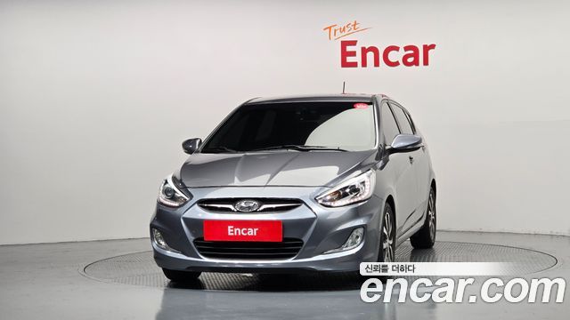 Hyundai Accent 2015 — photo 3