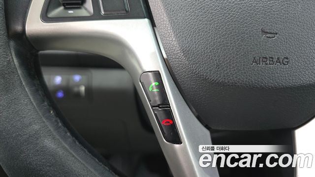 Hyundai Accent 2015 — photo 22