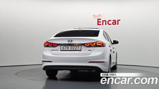 Hyundai AVANTE 2017 — photo 4