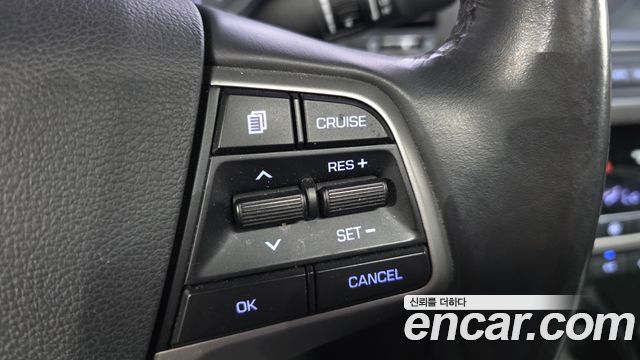 Hyundai AVANTE 2017 — photo 23
