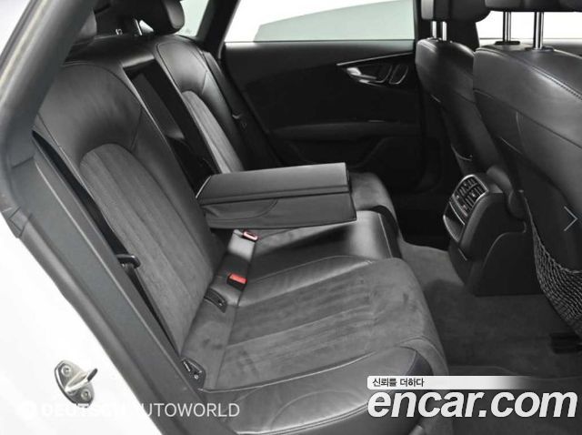 Audi A7 2016 — photo 12