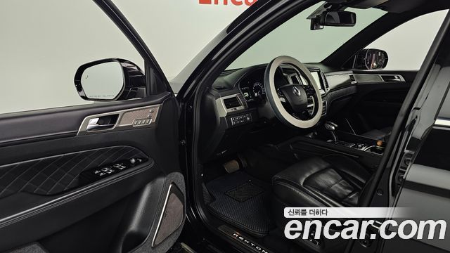 KG Mobility Rexton 2018 — photo 10