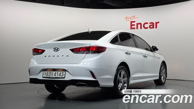 Hyundai Sonata 2018 — photo 2