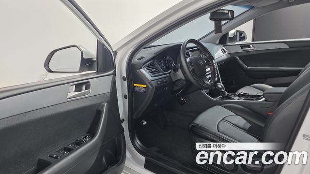 Hyundai Sonata 2018 — photo 10
