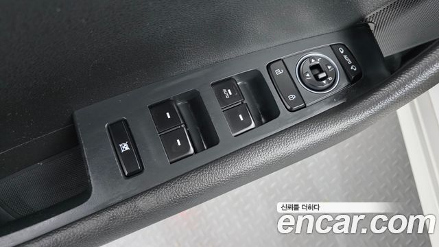Hyundai Sonata 2018 — photo 11