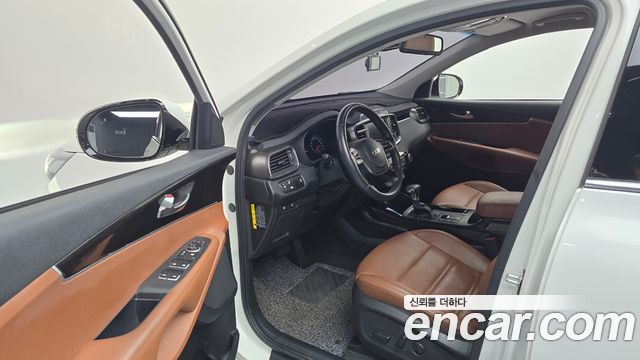 Kia Sorento 2018 — photo 13