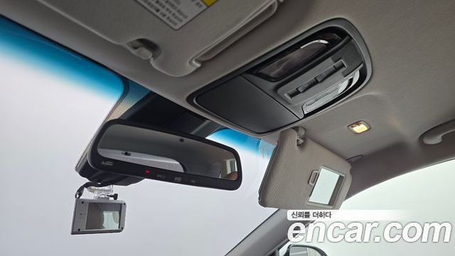 Kia Sorento 2018 — photo 21