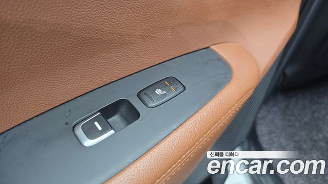 Kia Sorento 2018 — photo 33