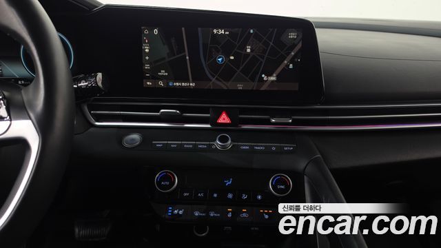 Hyundai AVANTE 2021 — photo 19