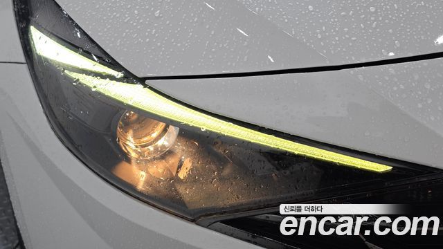 Hyundai AVANTE 2021 — photo 8