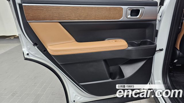 Hyundai Santafe 2025 — photo 15
