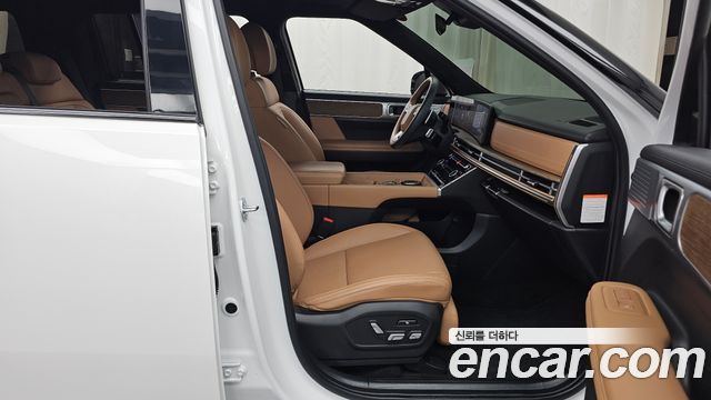 Hyundai Santafe 2025 — photo 16