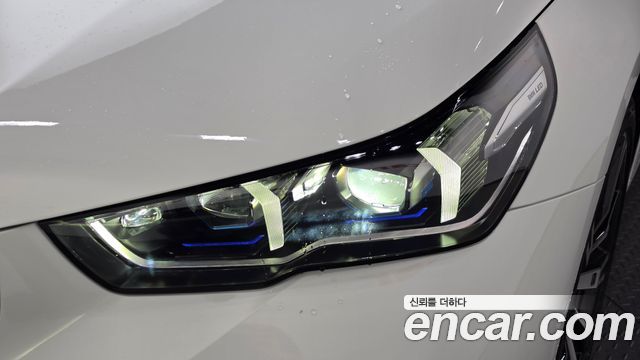 BMW 5-Series 2026 — photo 8