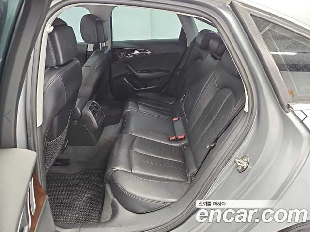 Audi A6 2015 — photo 12