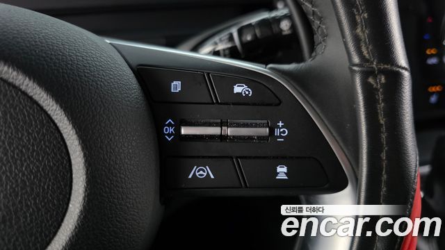 Hyundai Staria 2025 — photo 18
