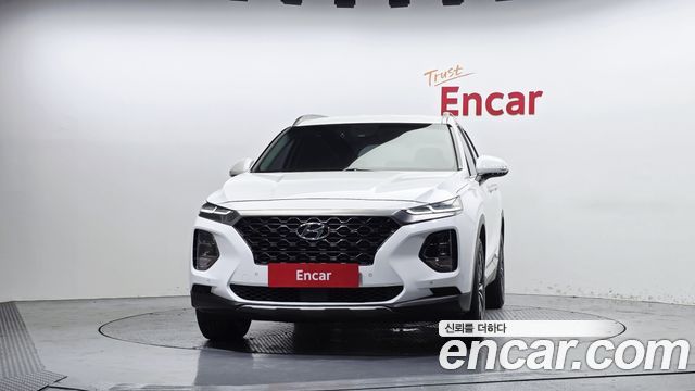 Hyundai Santafe 2019 — photo 3