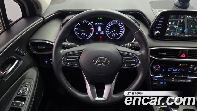 Hyundai Santafe 2019 — photo 13