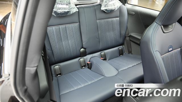 Mini Cooper 2026 — photo 12