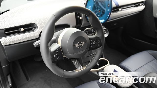 Mini Cooper 2026 — photo 13