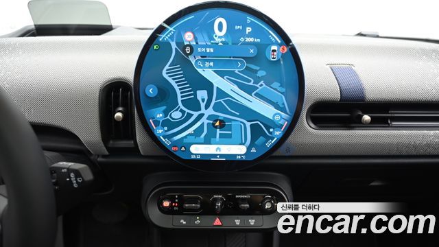 Mini Cooper 2026 — photo 14