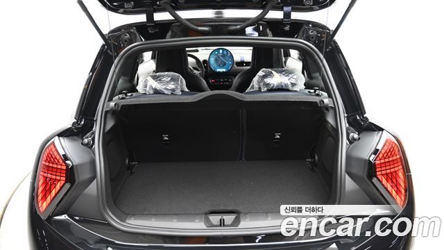 Mini Cooper 2026 — photo 20
