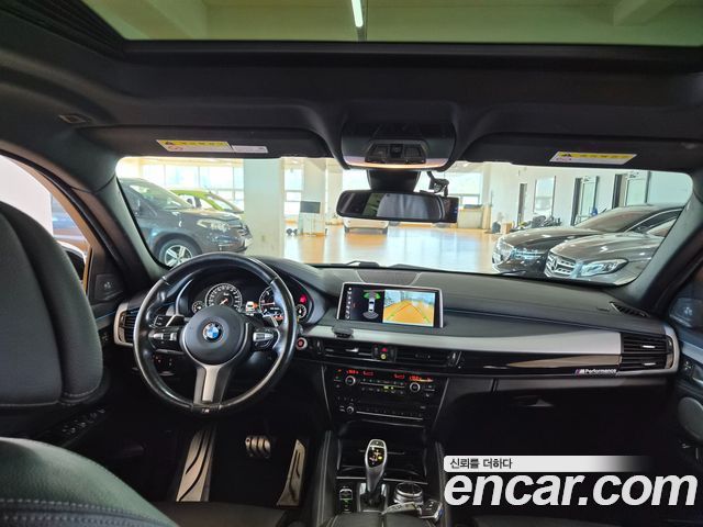 BMW X6 2018 — photo 8