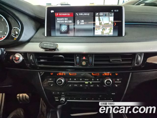 BMW X6 2018 — photo 9