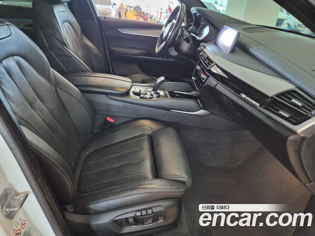 BMW X6 2018 — photo 13