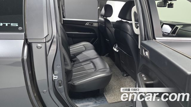 KG Mobility Rexton 2018 — photo 17