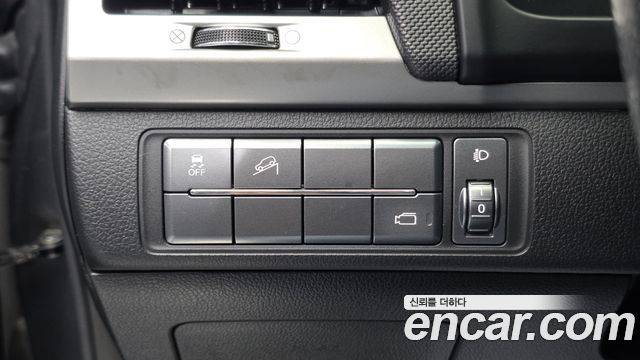 KG Mobility Rexton 2018 — photo 26