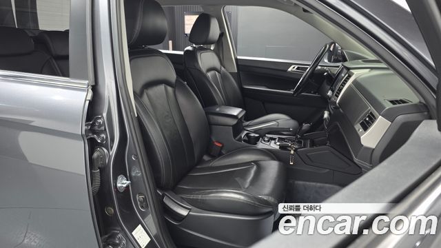 KG Mobility Rexton 2018 — photo 16