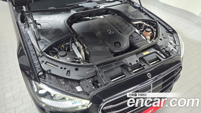Mercedes-Benz S-Class 2022 — photo 6
