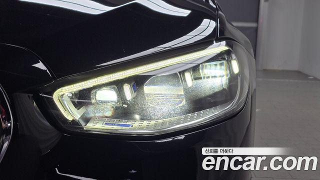 Mercedes-Benz S-Class 2022 — photo 8
