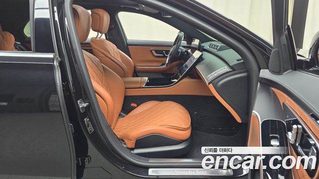 Mercedes-Benz S-Class 2022 — photo 16