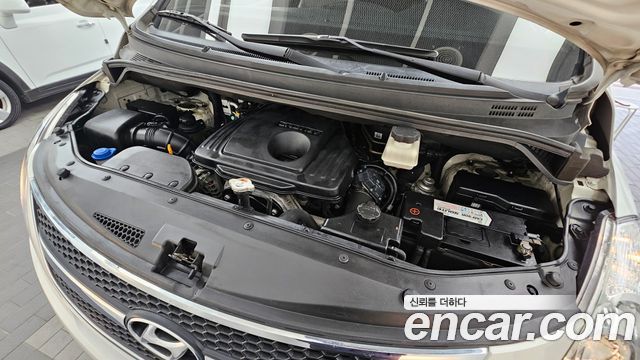 Hyundai Starex 2015 — photo 6