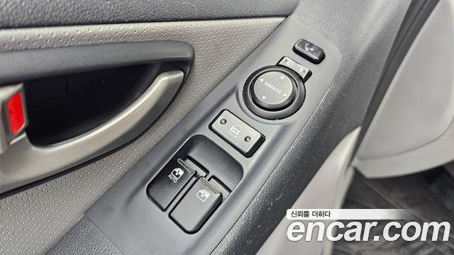 Hyundai Starex 2015 — photo 19